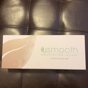 USmooth Infinite Styling Iron